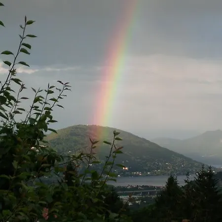 Al Mutpron Frühstückspension Casale Corte Cerro