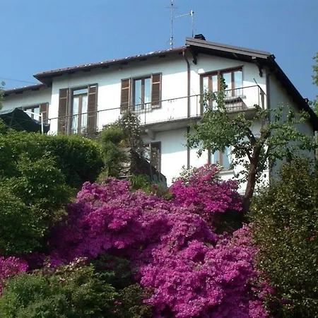 Al Mutpron Frühstückspension Casale Corte Cerro