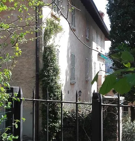 Bed & Breakfast Al Mutpron Casale Corte Cerro