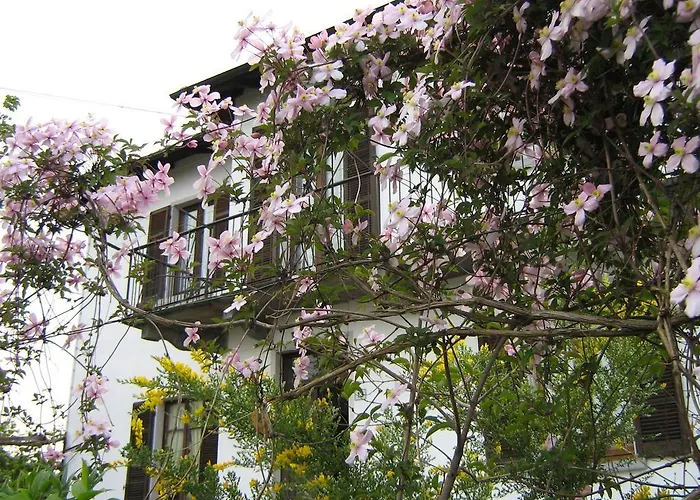 Al Mutpron Oda ve Kahvaltı Casale Corte Cerro